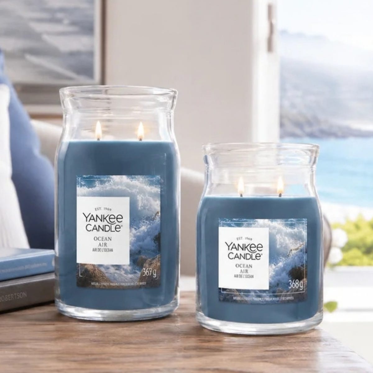 Yankee Candle Geurkaars Medium Jar Ocean Air Blauw 9 x 8.5 x 11.5 cm