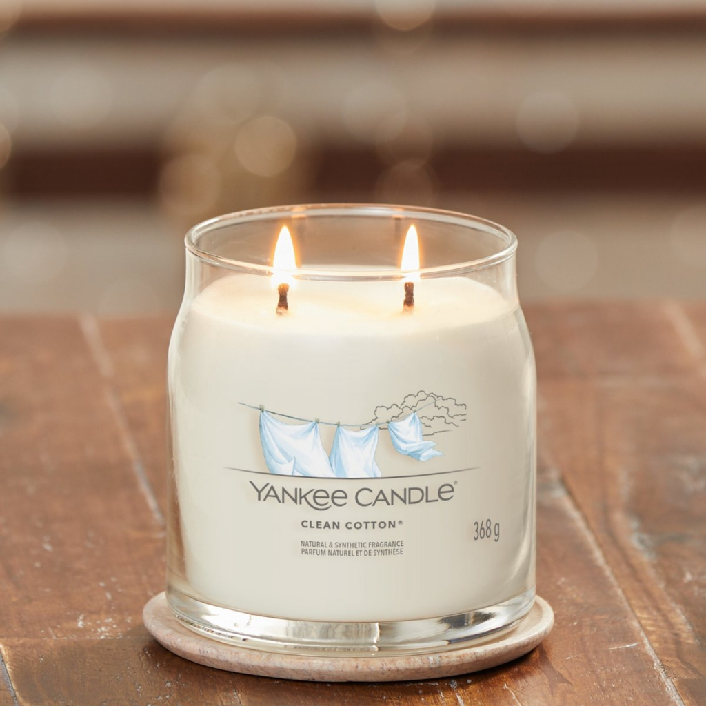 Yankee Candle Geurkaars Clean Cotton Signature Medium