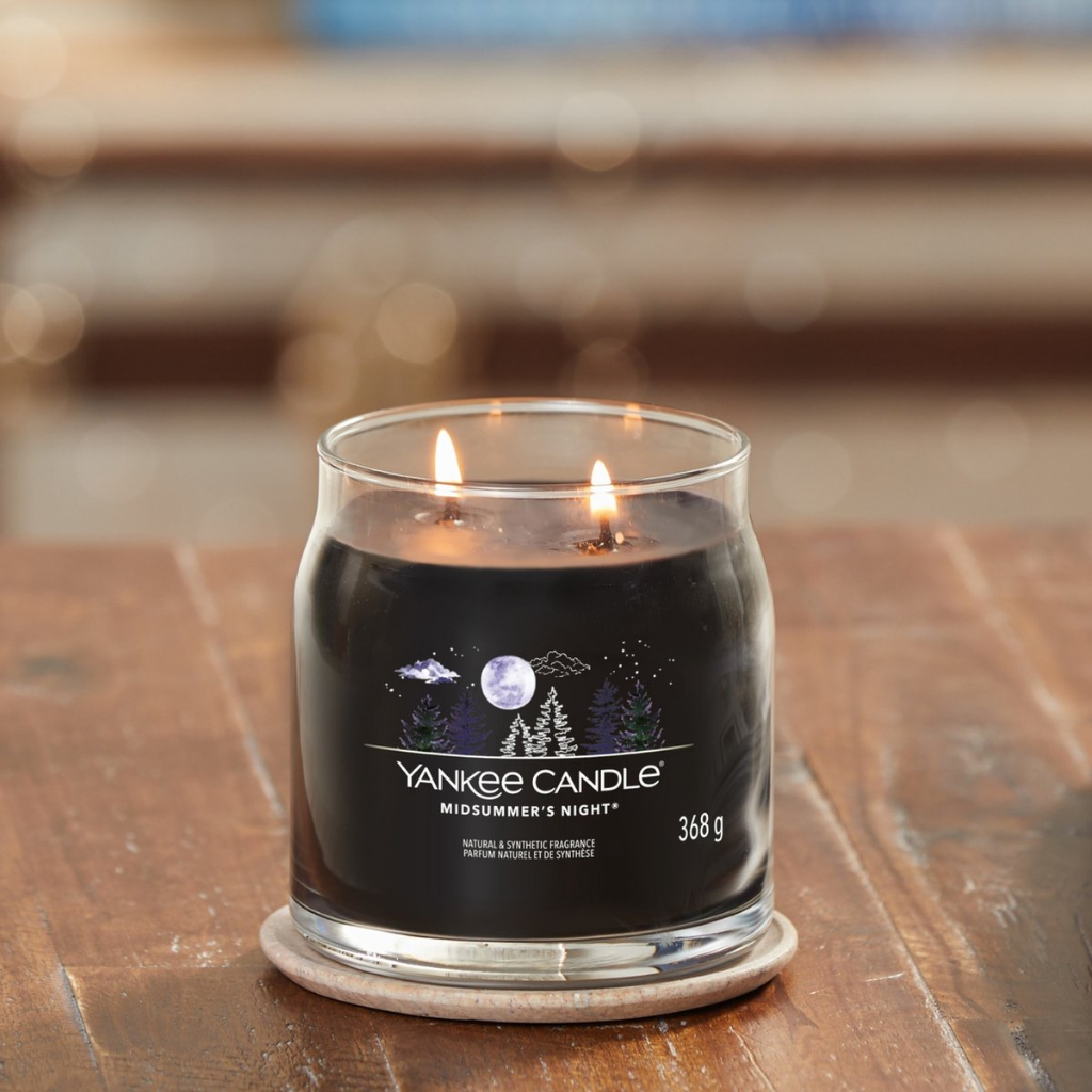 Yankee Candle Geurkaars Midsummer’s Night Signature Medium