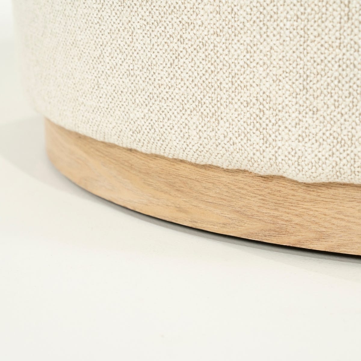 Eleonora Poef Avah Large Mantz Beige 80 x 80 x 35 cm