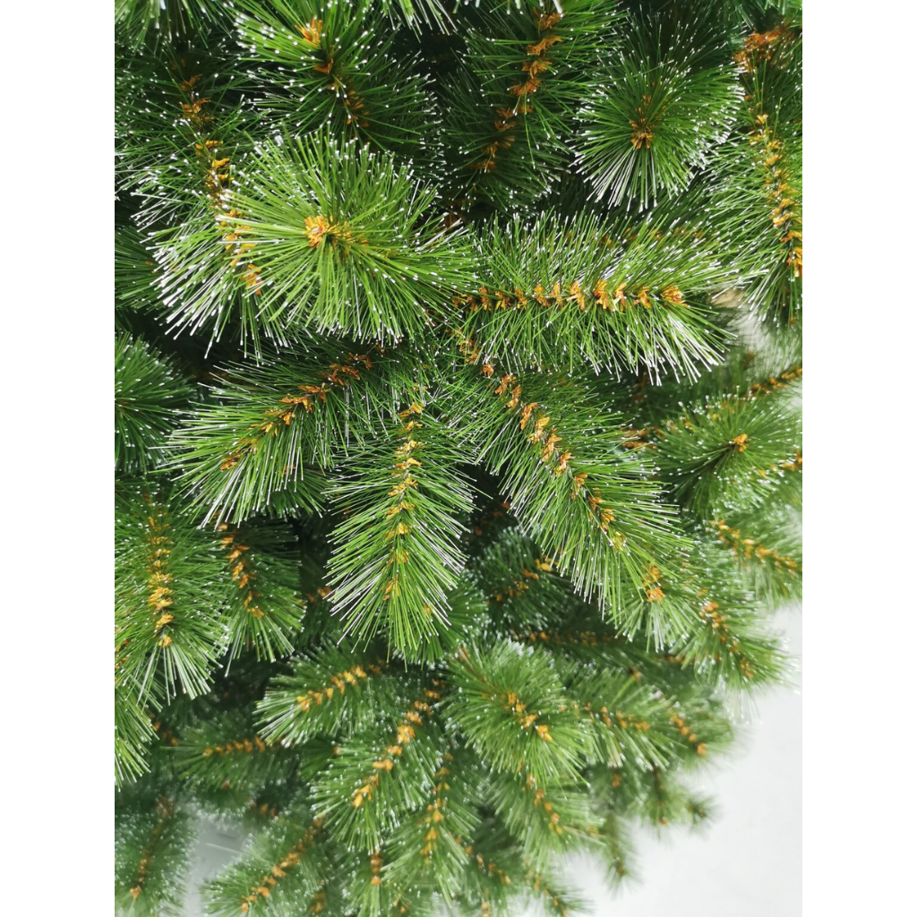 Evergreen Kunstkerstboom Everest met Verlichting 240 x 127 cm
