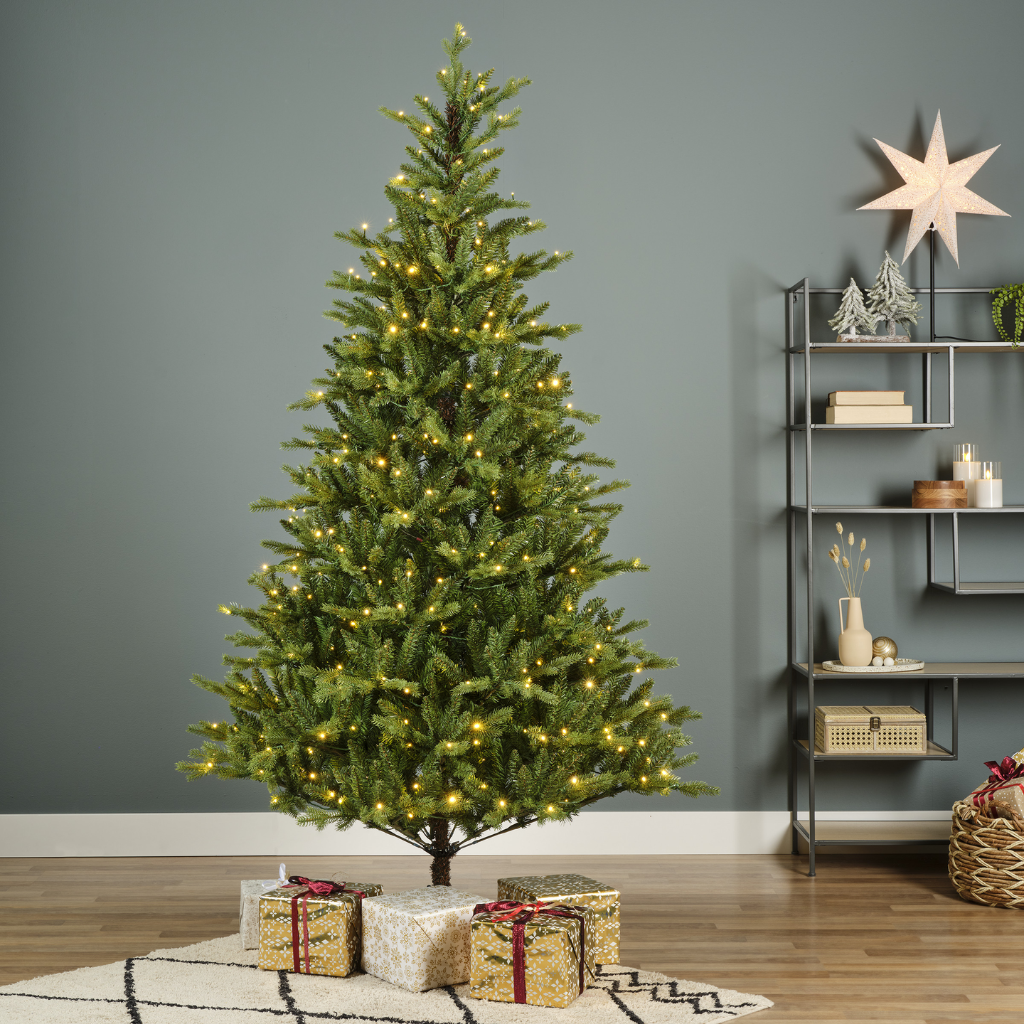 Everlands Kunstkerstboom Allison Groen met Verlichting 210 x 127 cm