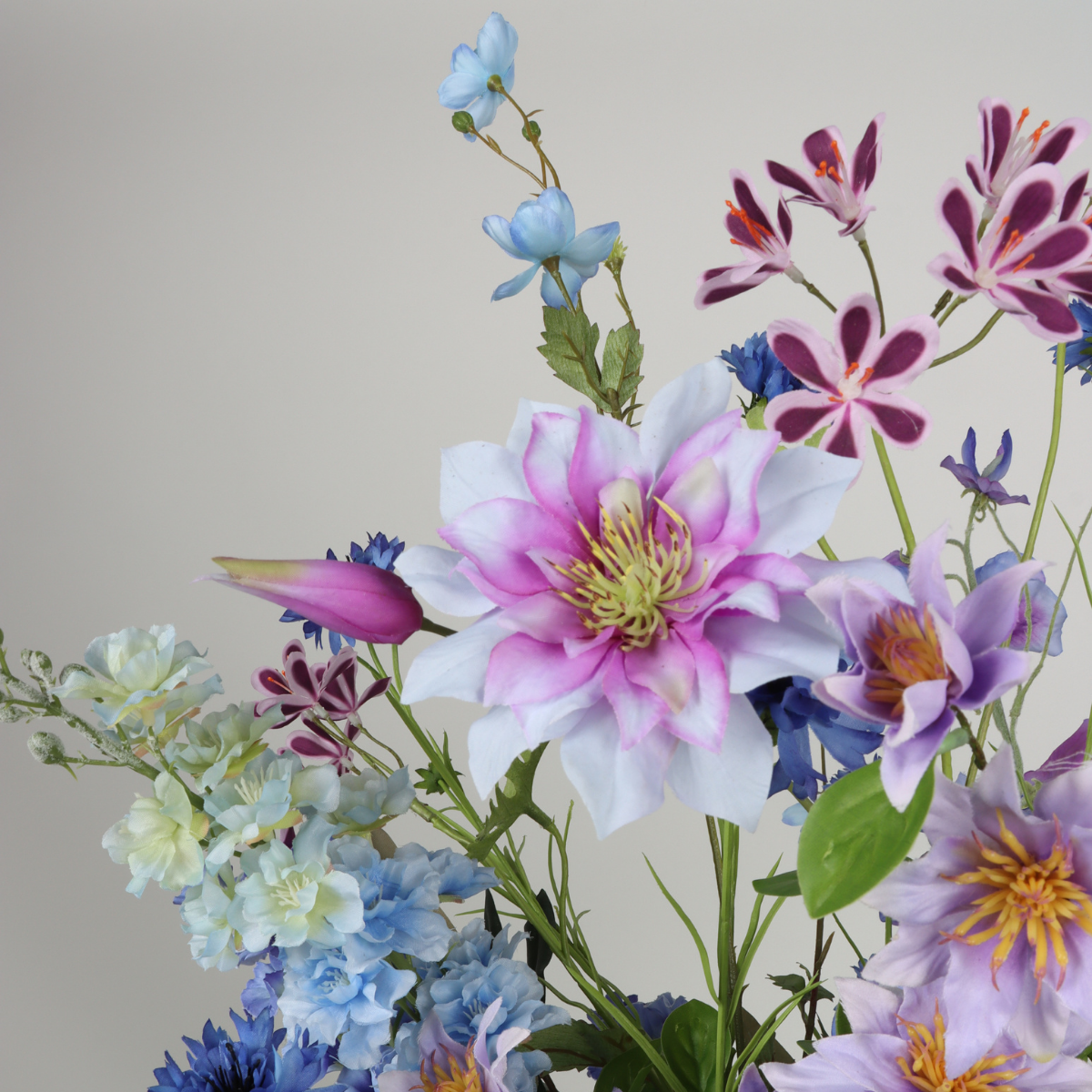 De Bosrand Luxe Kunstboeket Midnight Bloom Blauw