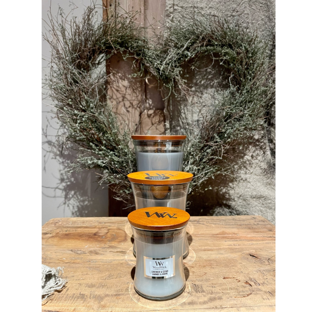 WoodWick Lavender & Cedar Medium Candle
